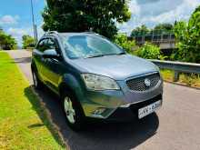 Micro Korando 2013 SUV