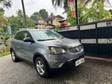 Micro KORANDO 2013 SUV