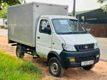 Micro Loader 717 2015 Lorry