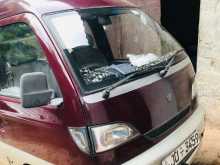 Micro Mpv 2005 Van