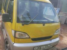 Micro Micro 2007 Van