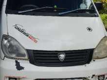 Micro Mpv 2009 Van