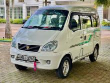 Micro Mpv 2007 Van