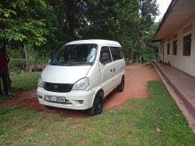 Micro MPV 3 2013 Van