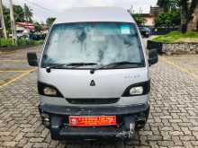 Micro MPV 2009 Van