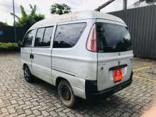https://riyasewana.com/uploads/micro-mpv-4102633946.jpg