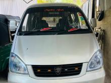 Micro MPV Junior 3 2013 Van