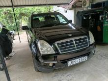 Micro Reston 2009 SUV
