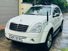 Micro Rexton 2011 SUV