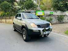 Micro Rexton 2003 SUV