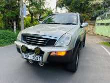 Micro Rexton 2003 SUV