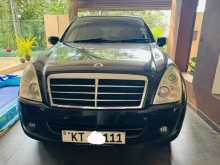 Micro Rexton 2011 SUV