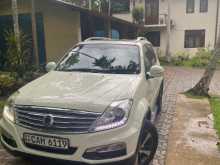 Micro Rexton 2015 SUV