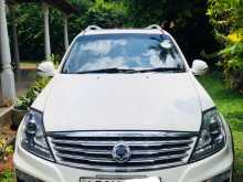 Micro Rexton 2015 SUV