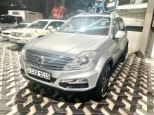 Micro Rexton 2016 SUV