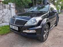 Micro Rexton 2017 SUV
