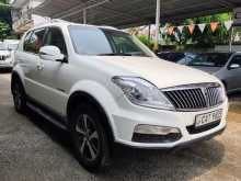 Micro Rexton 2017 SUV