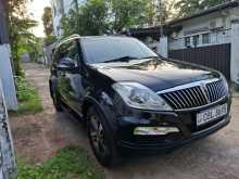 Micro Rexton 2017 SUV