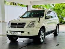 Micro Rexton 2011 SUV
