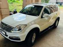 Micro Rexton 2015 SUV