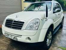 Micro Rexton 2011 SUV