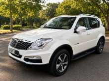 Micro Rexton 2017 SUV