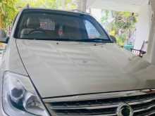 Micro Rexton 2014 SUV