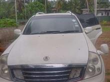 Micro Rexton 2003 SUV