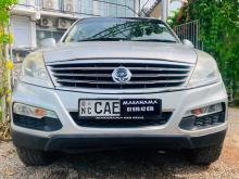 Micro Rexton 2015 SUV