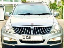 Micro Rexton W EXDI 2017 SUV