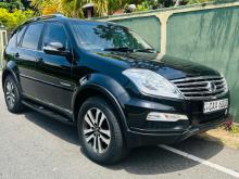 Micro Rexton W 2014 SUV