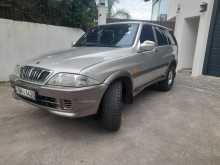 Micro Ssangyong Musso 2001 SUV