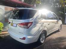 https://riyasewana.com/uploads/micro-ssangyong-rodius-2017-97284112802.jpg