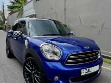 Mini BMW COOPER COUNTRYMAN 1.6 L 2016 Car