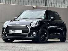Mini Cooper F55 2017 Car