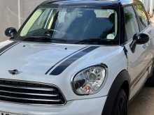 https://riyasewana.com/uploads/mini-countryman-1-6l-2014-817022112192.jpg
