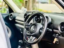 https://riyasewana.com/uploads/mini-countryman-2015-279554512014.jpg