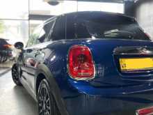 https://riyasewana.com/uploads/mini-mini-cooper-2017-256372812422.jpg