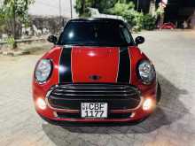 Mini COOPER SPORT TWIN TURBO 2019 Car