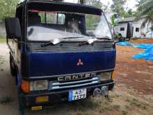 Mitsubishi 10.5 1988 Lorry