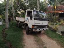 Mitsubishi 10.5 1996 Lorry