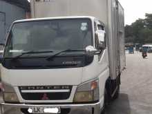 Mitsubishi 10.5 Full Body 2011 Lorry