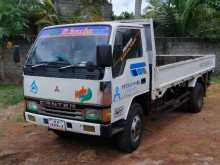 Mitsubishi 14.5 1987 Lorry