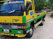 Mitsubishi 14.5 1986 Lorry