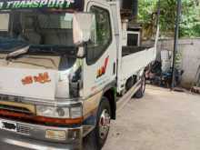 Mitsubishi Canter 2001 Lorry