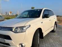 https://riyasewana.com/uploads/mitsubishi-2014-2016-112260312662.jpg
