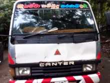 Mitsubishi 250 1986 Lorry