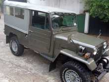 Mitsubishi 4dr 1983 SUV