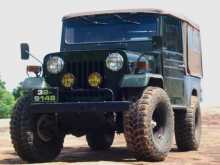 Mitsubishi 4dr5 1967 SUV