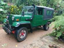 Mitsubishi 4DR5 1967 SUV